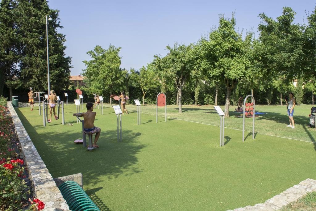 Готель Parco Delle Piscine Сартеано Екстер'єр фото